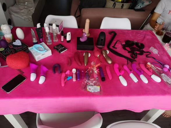 Tuppersex privado para despedidas en Dénia